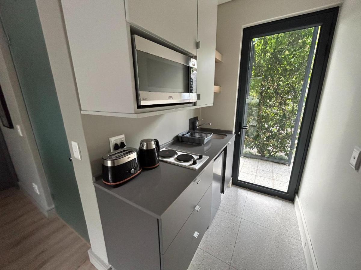 The Wantage Suites Johannesburg Exteriör bild