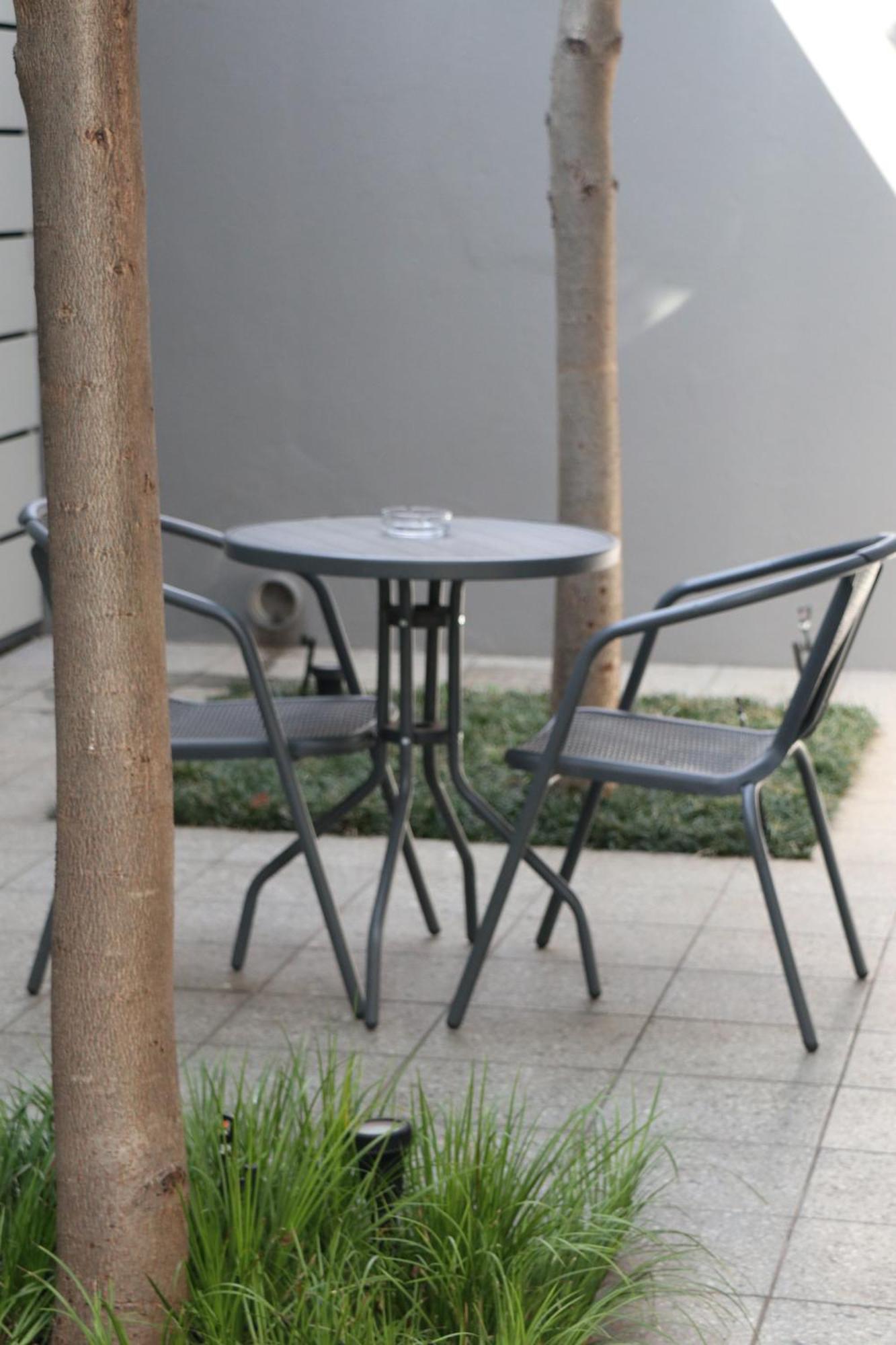 The Wantage Suites Johannesburg Exteriör bild